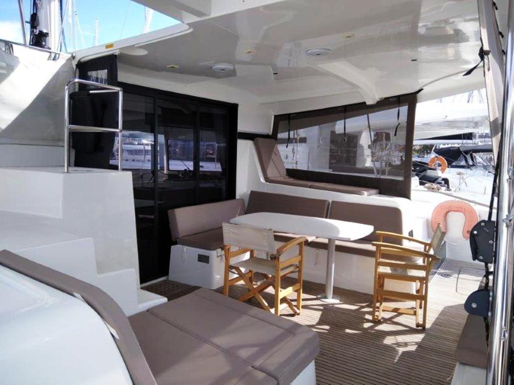 Lagoon 42 (4 dbl / 1 single ) — photo 6