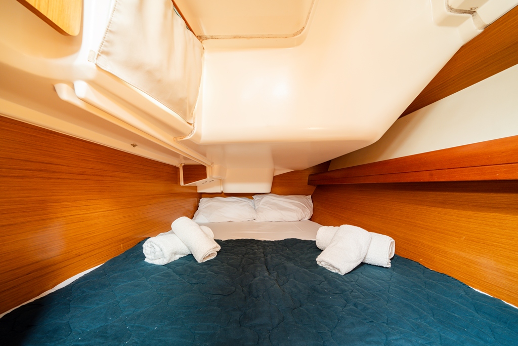 Sun Odyssey 36i — photo 10