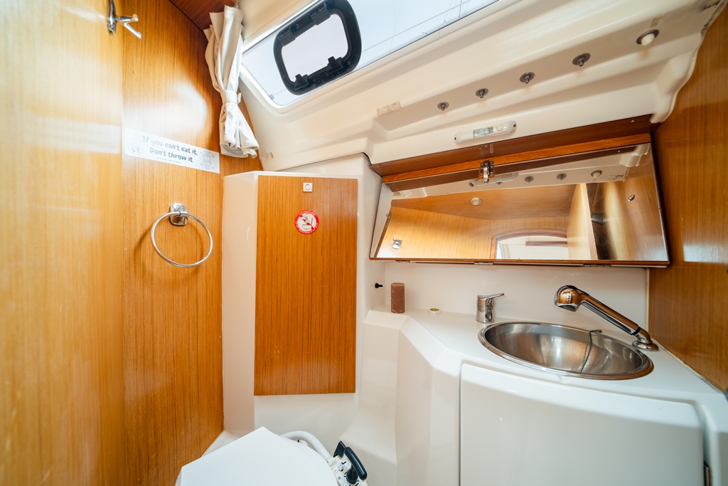 Sun Odyssey 36i — photo 5