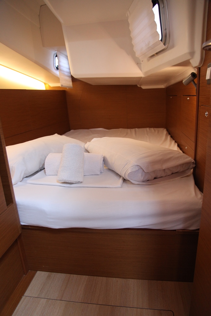 Sun Odyssey 410 — photo 13