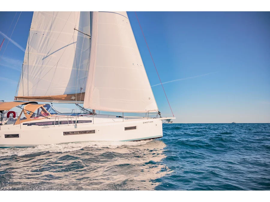 Sun Odyssey 410 (Emotion) Main image - 0