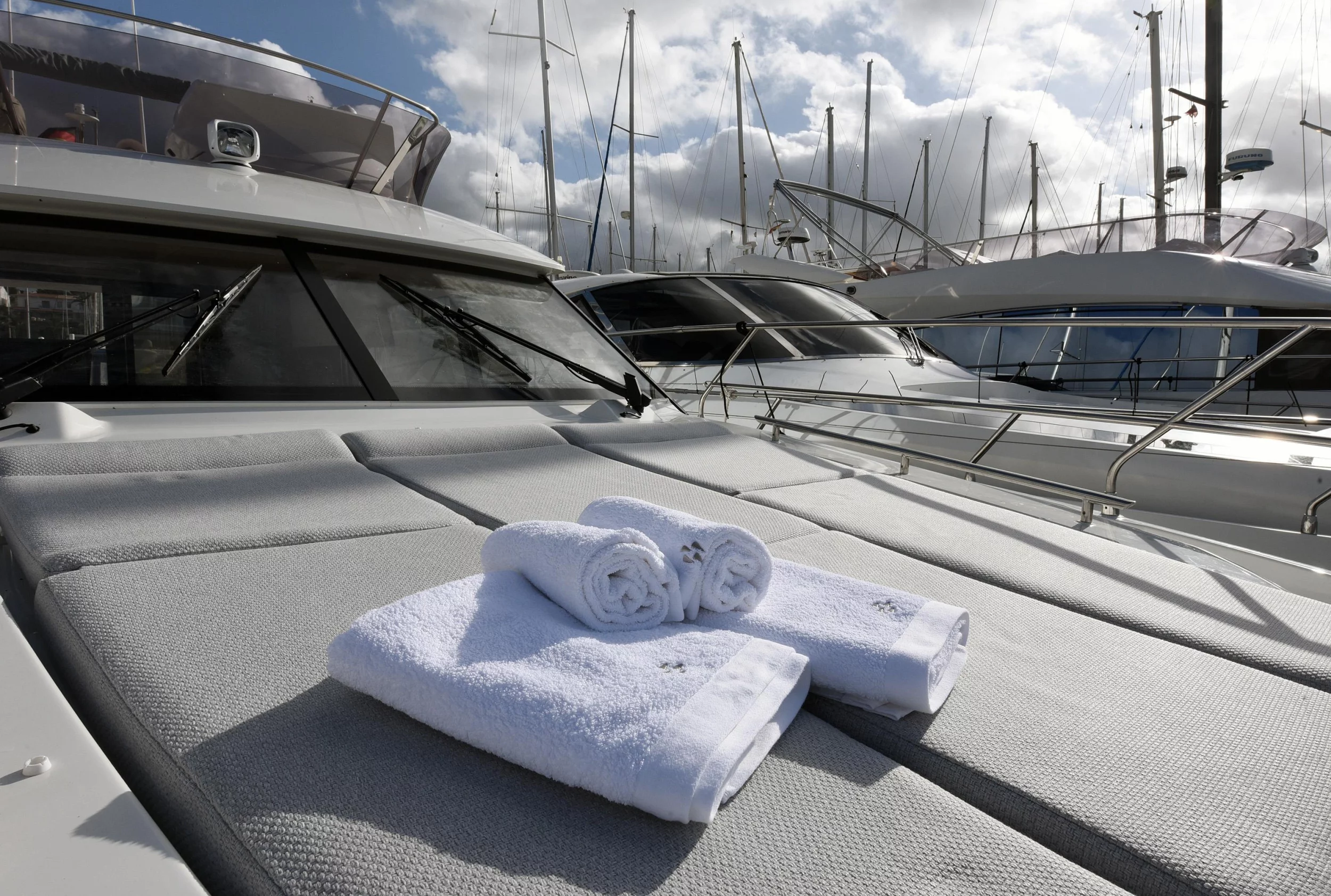 Prestige 420 New (My Love II)  - 15