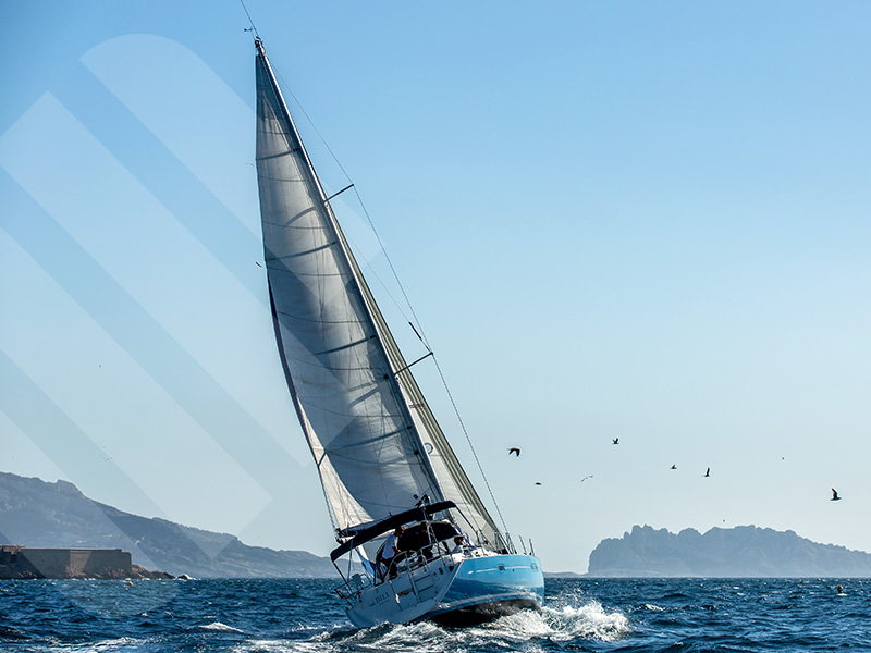 Photo #9 - Oceanis 411 (Touareg) in Marseille - 7800