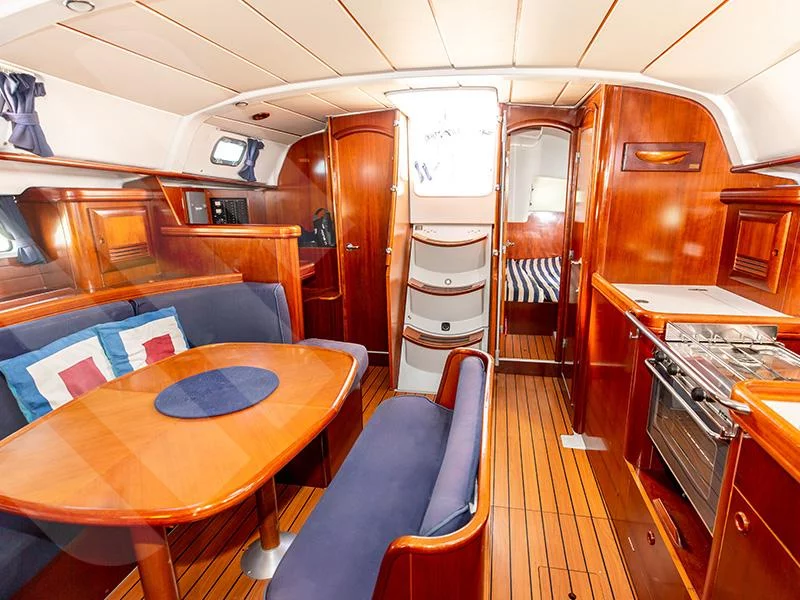 Oceanis 411 (Touareg)  - 4