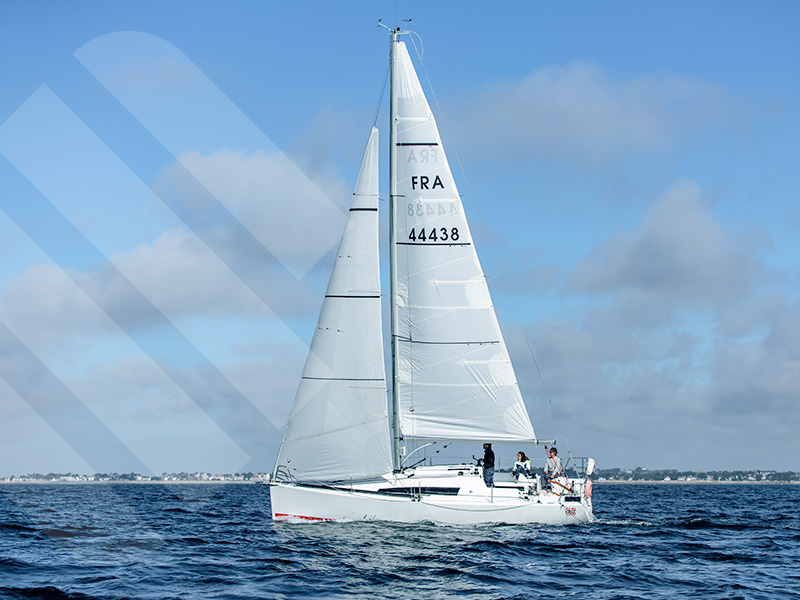 Photo #12 - Sun Fast 3200 (R2D2) in La Trinite sur Mer - 9446