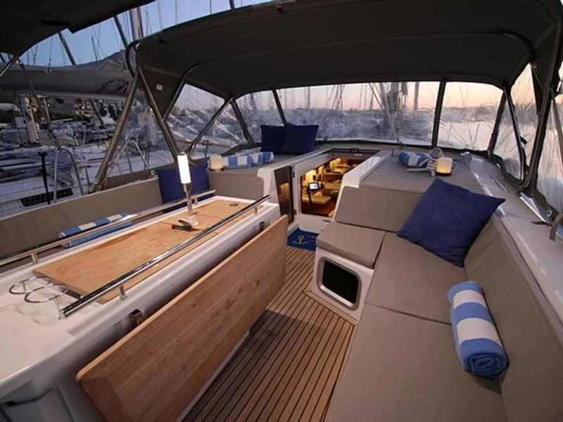 Oceanis 51.1 First Line (Pisces)  - 1