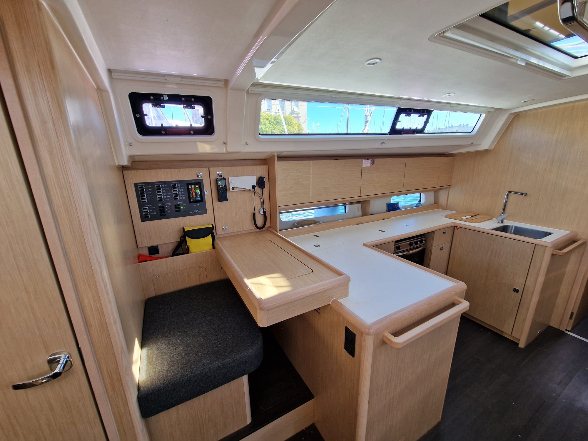 BAVARIA C46 — photo 368