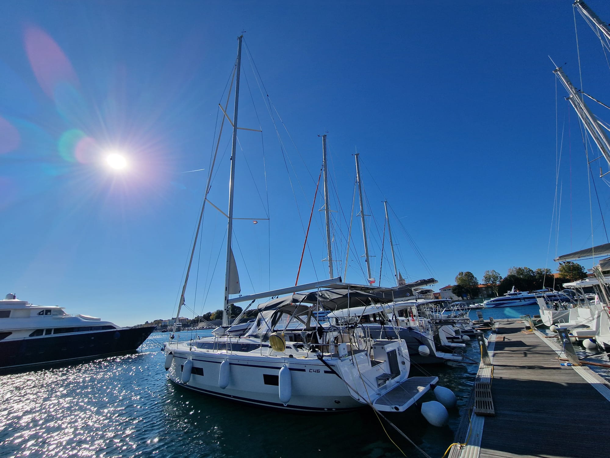 Bavaria C46 — photo 9