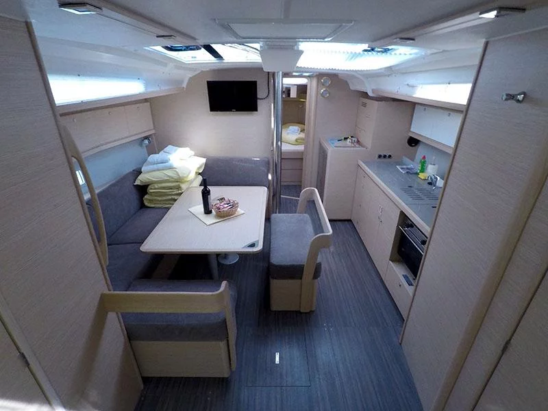 Dufour 430 GL (FREYA) Interior image - 15
