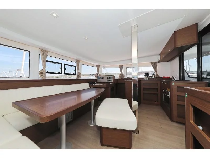 Lagoon 42 (ROYAL SALUTE) Interior image - 74