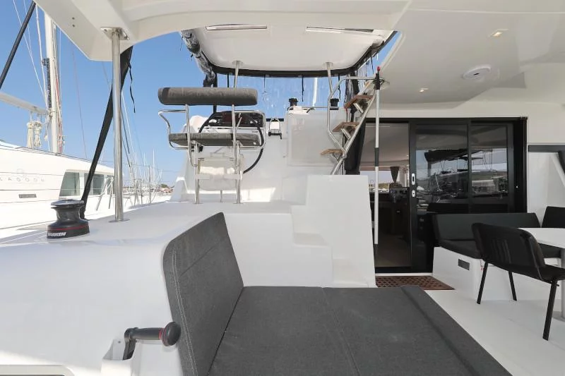 Lagoon 42 (ROYAL SALUTE)  - 55