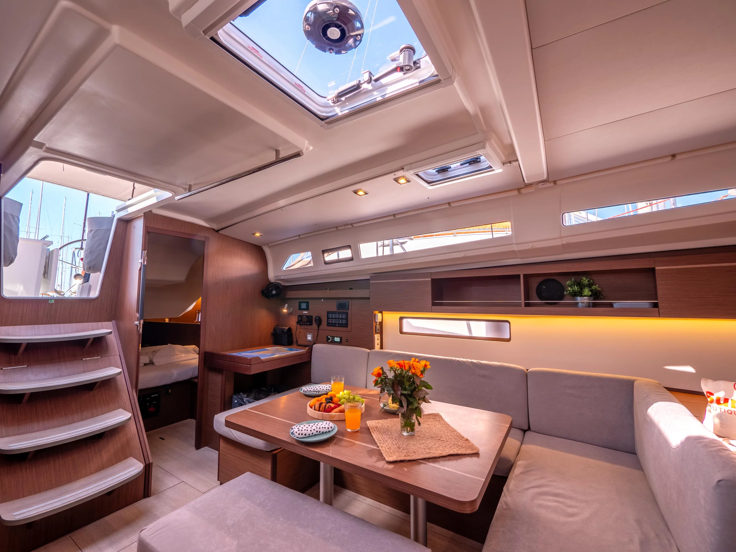 Oceanis 40.1 (MAMMA MIA)  - 5