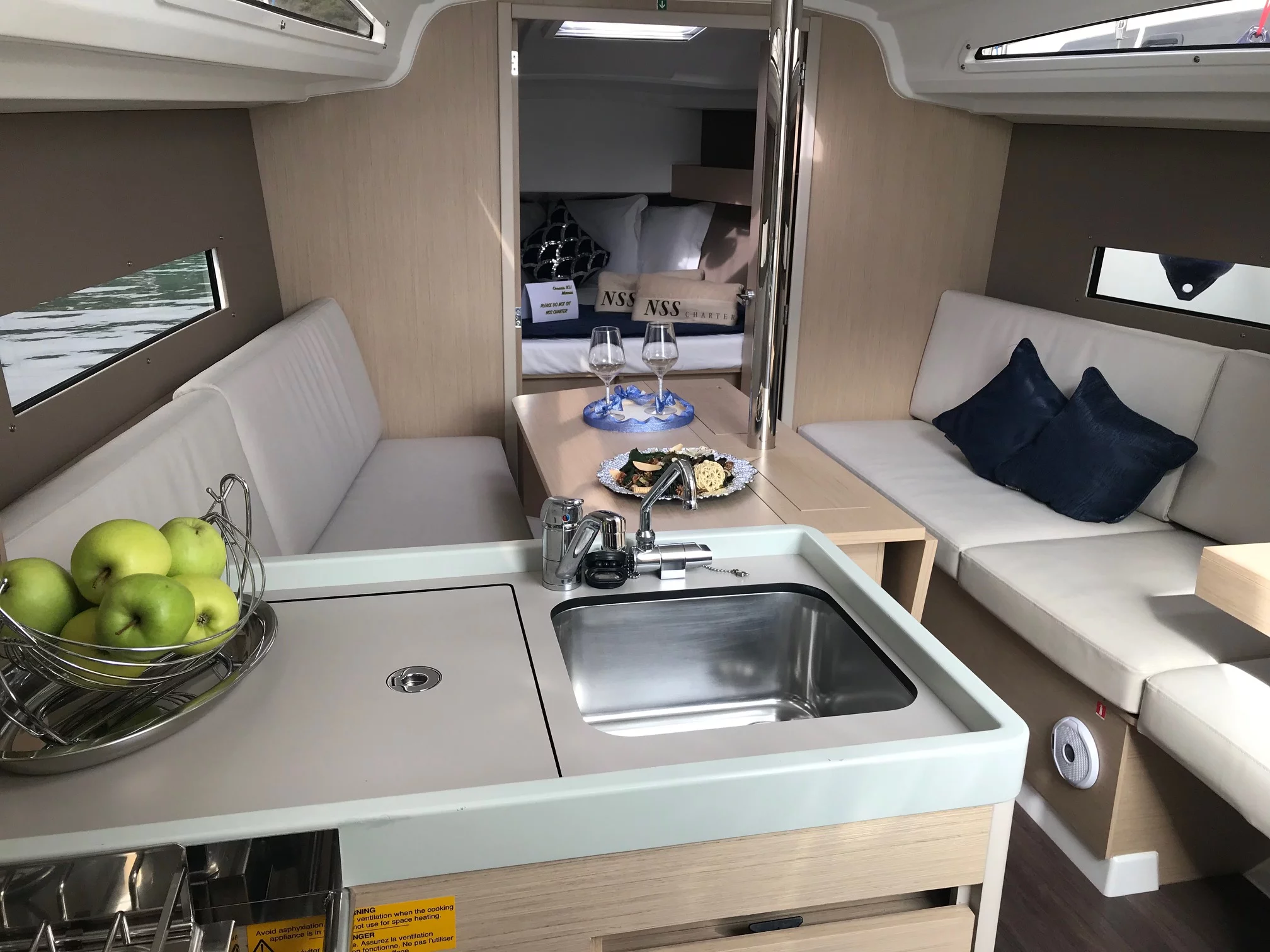 Oceanis 30.1 (Mimosa) Interior image - 13