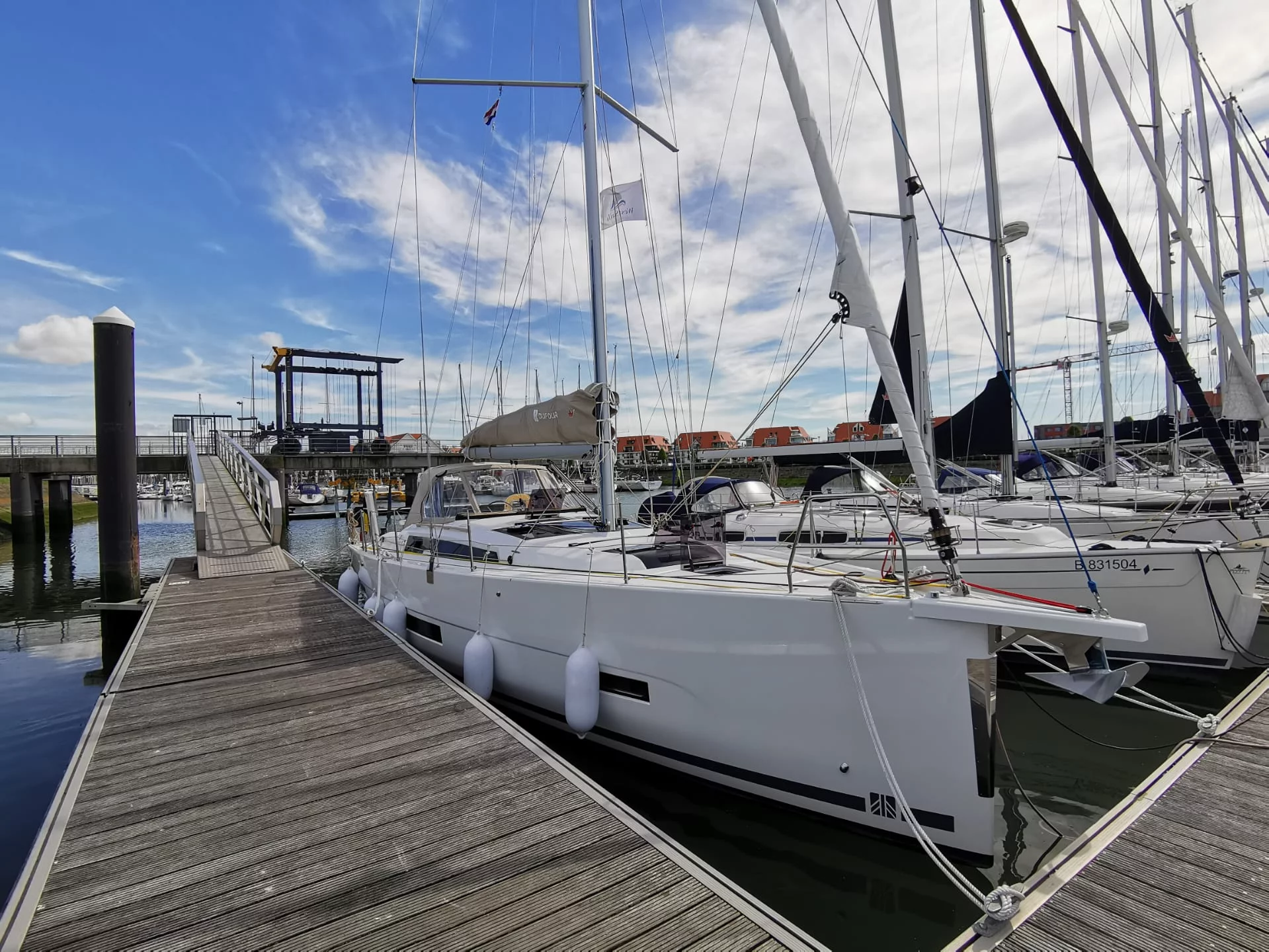 Dufour 390 Grand Large (Antares)  - 28