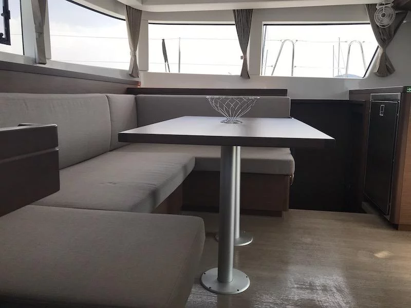 Lagoon 40 (Freccia (WM, Inverter))  - 16