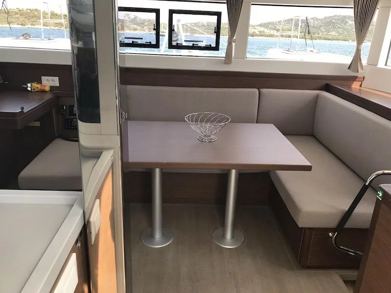 Lagoon 40 (Orso di Mare (WM, Inverter))  - 6
