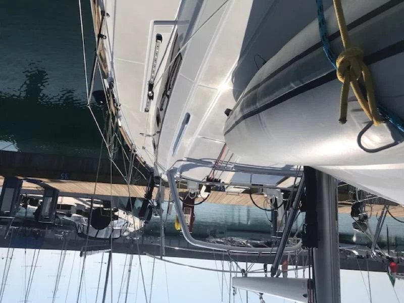 Oceanis 38.1 (Zosma)  - 7