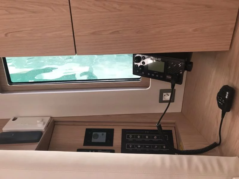 Oceanis 46.1 (5 cab) (Becrux)  - 17