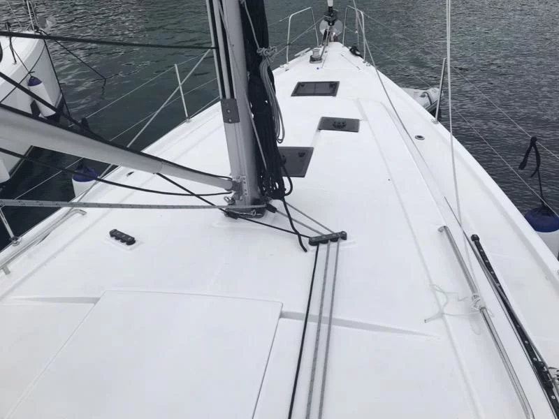 Oceanis 41.1 (Agena)  - 4