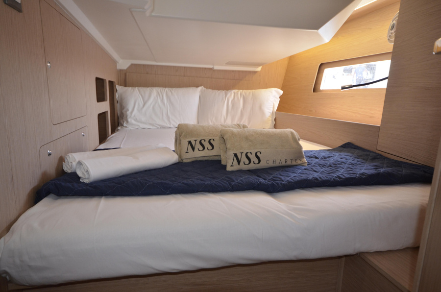 Photo #8 - Oceanis 46.1 (3 cab) (Altarf) en Portisco - 8570