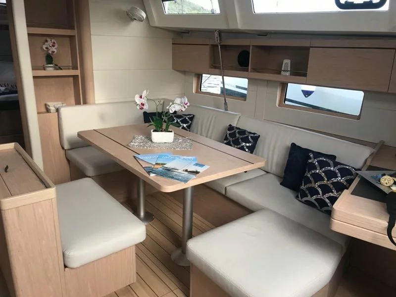 Oceanis 46.1 (3 cab) (Meridiana)  - 2