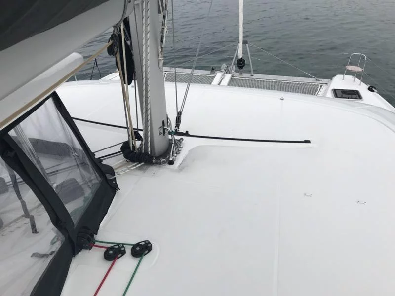 Lagoon 42 (Sammy (, WM, Inverter, ))  - 7