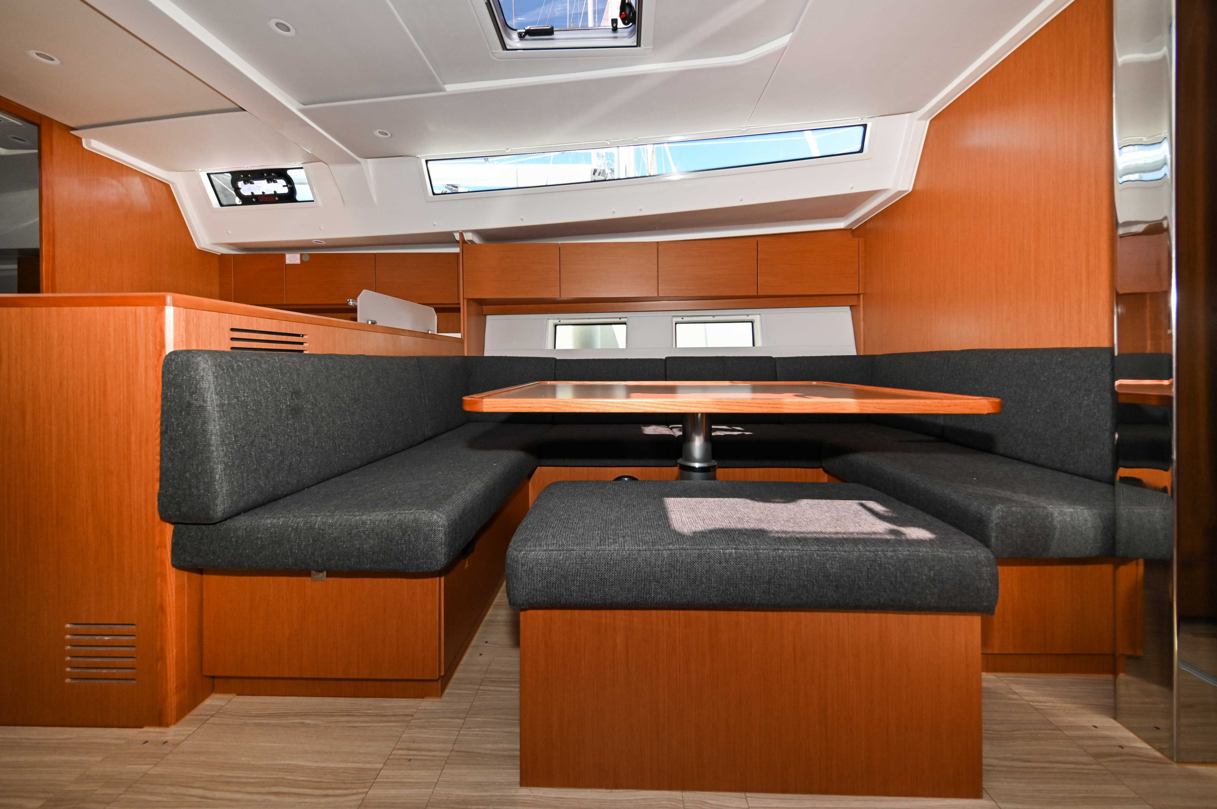 Photo #32 - Bavaria C45 (EFIX) in Zadar - 20650