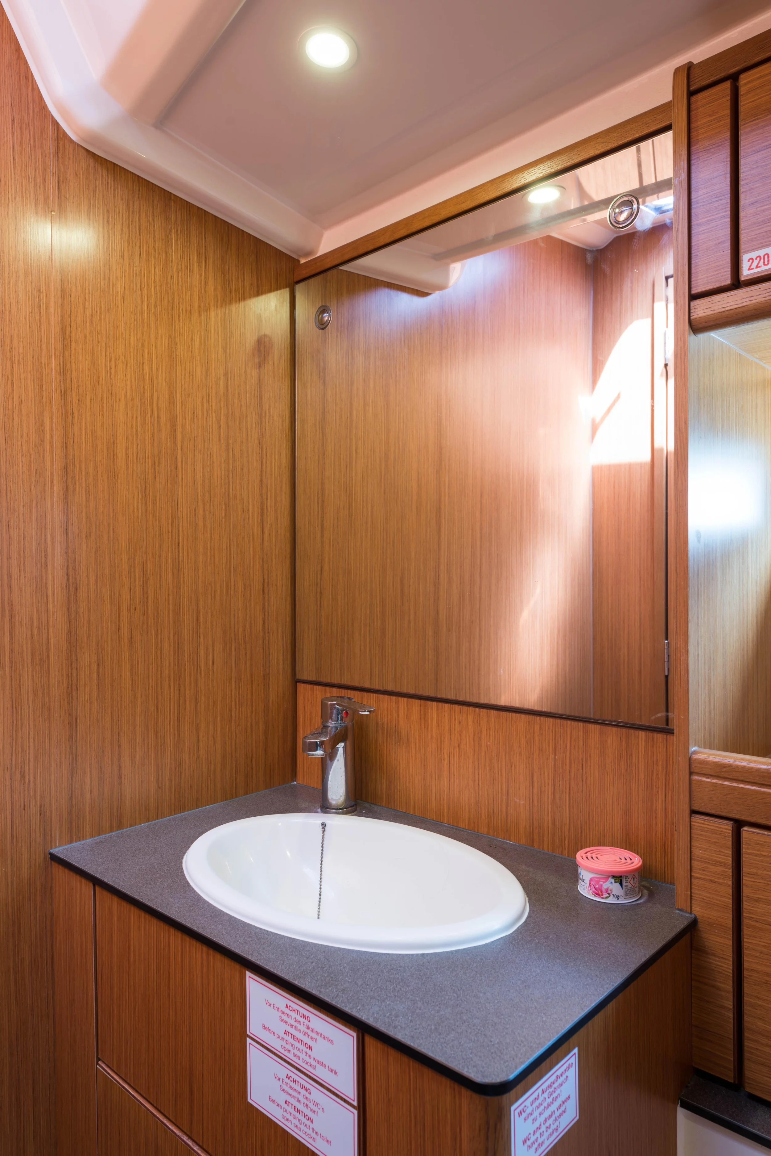 Bavaria Cruiser 56 (Breathless)  - 106