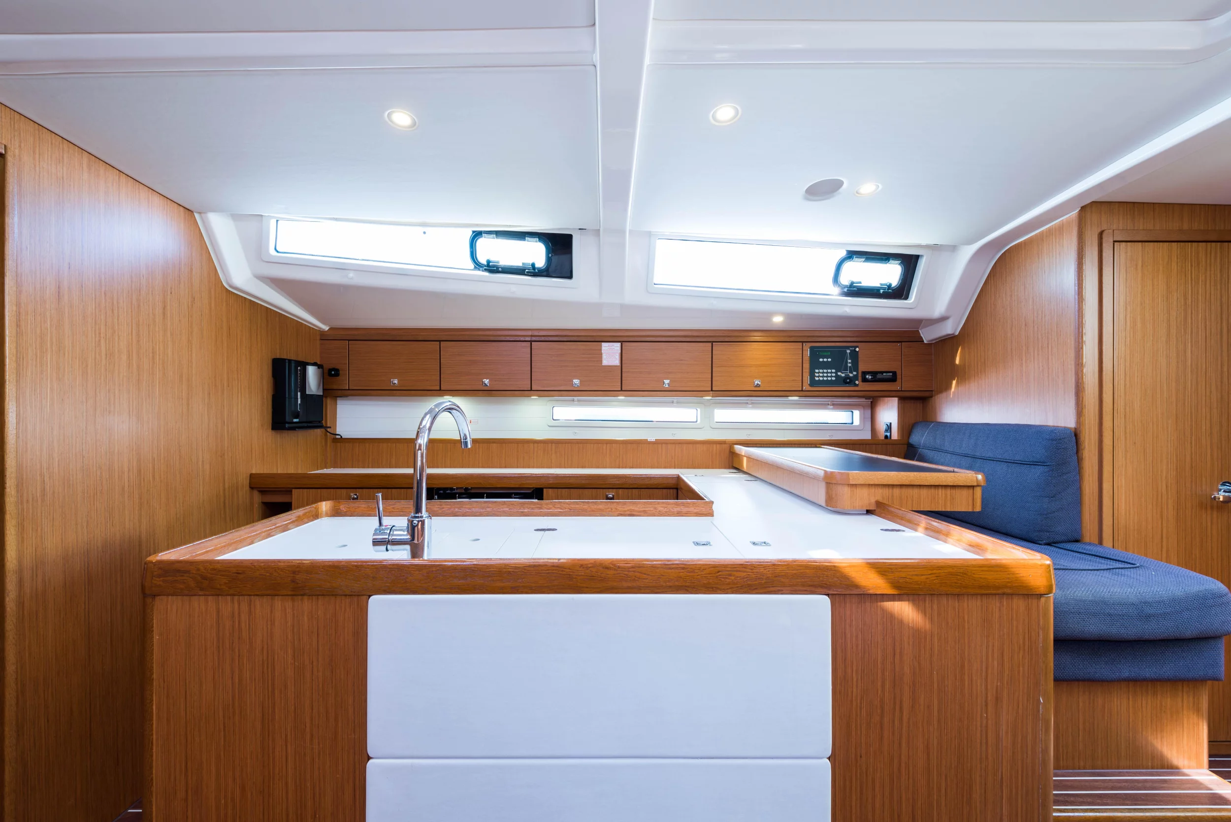 Bavaria Cruiser 56 (Breathless)  - 38