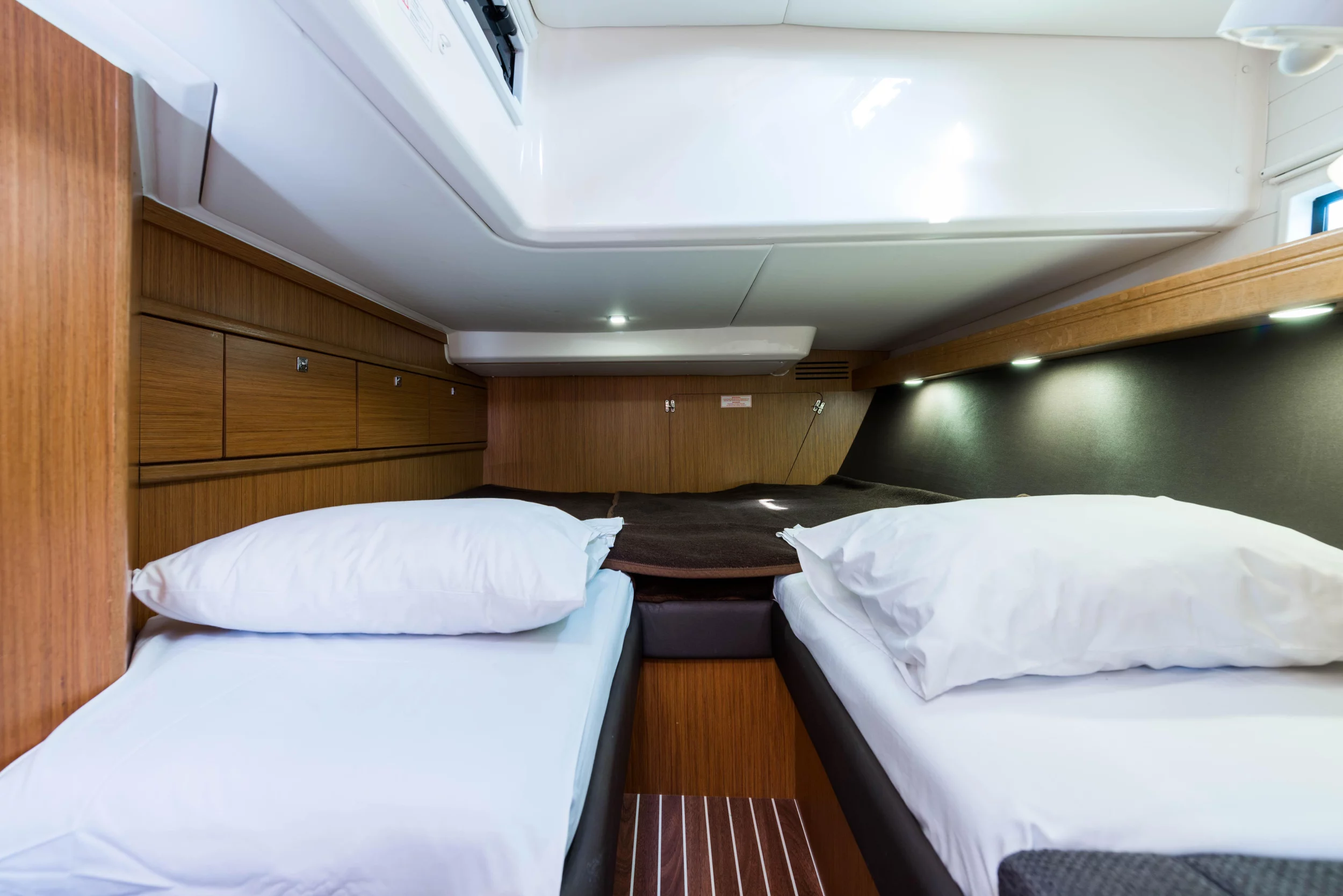 Bavaria Cruiser 56 (Breathless)  - 59