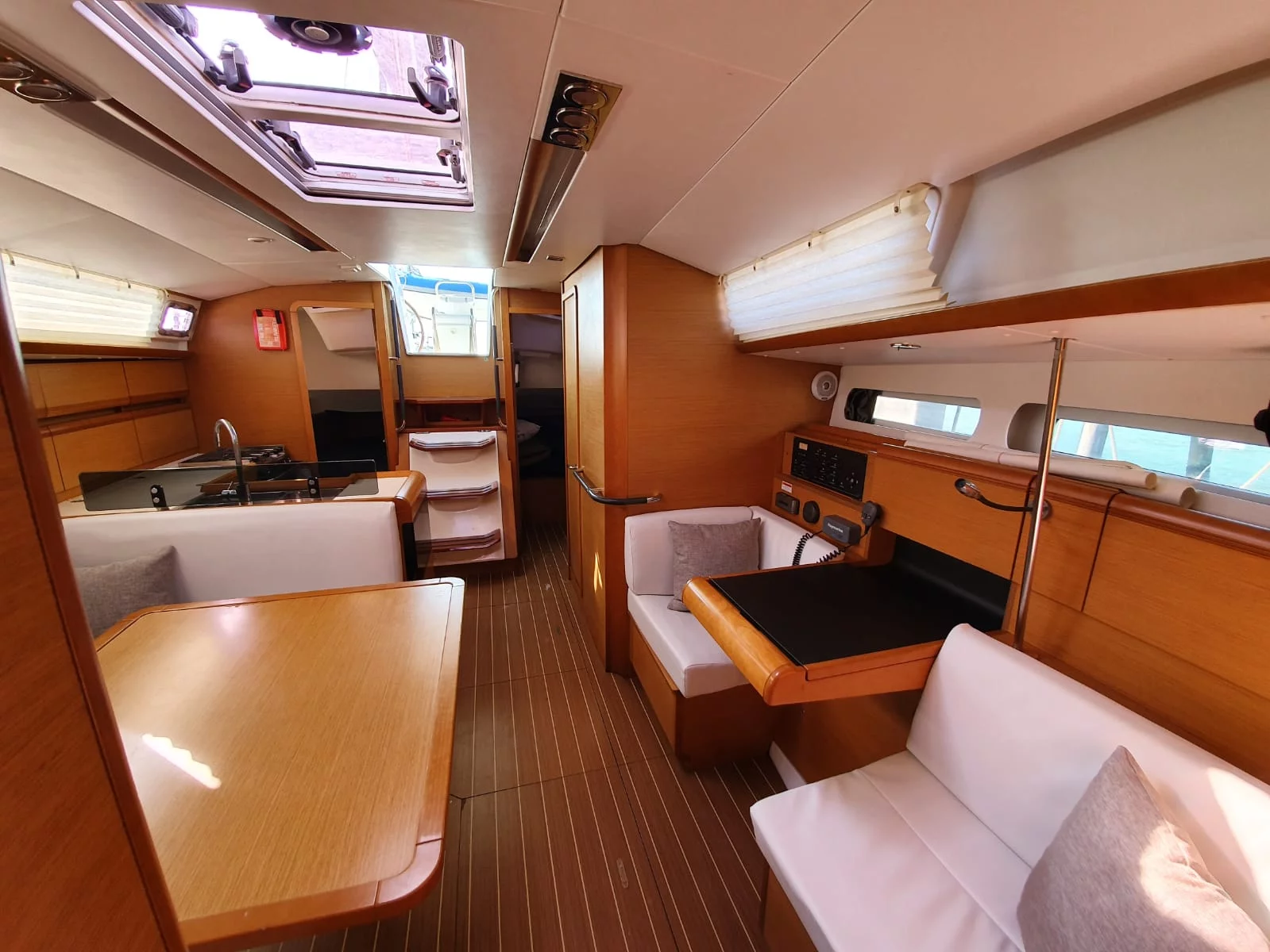 Jeanneau Sun Odyssey 409 (Malee)  - 8
