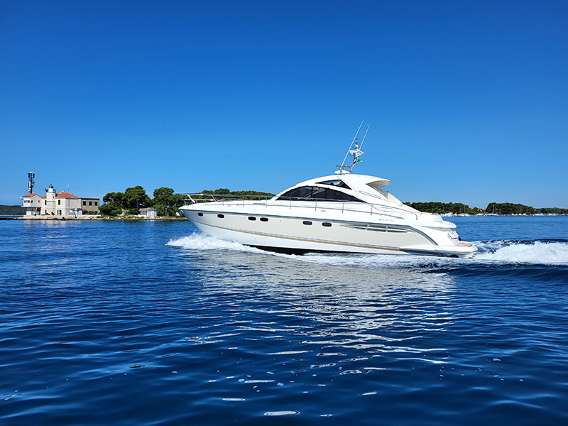 Photo #15 - Fairline Targa 52 GT (KATRIN) en Sibenik - 6589