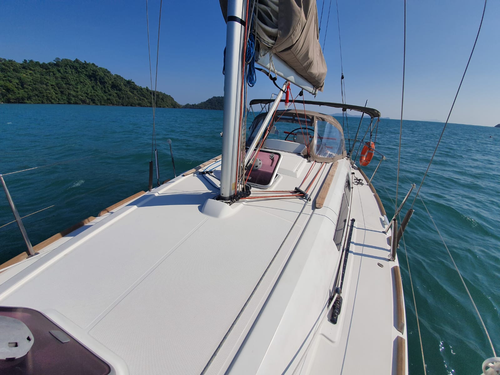 Photo #14 - Sun Odyssey 33i (Aqua) in Koh Chang - 8458
