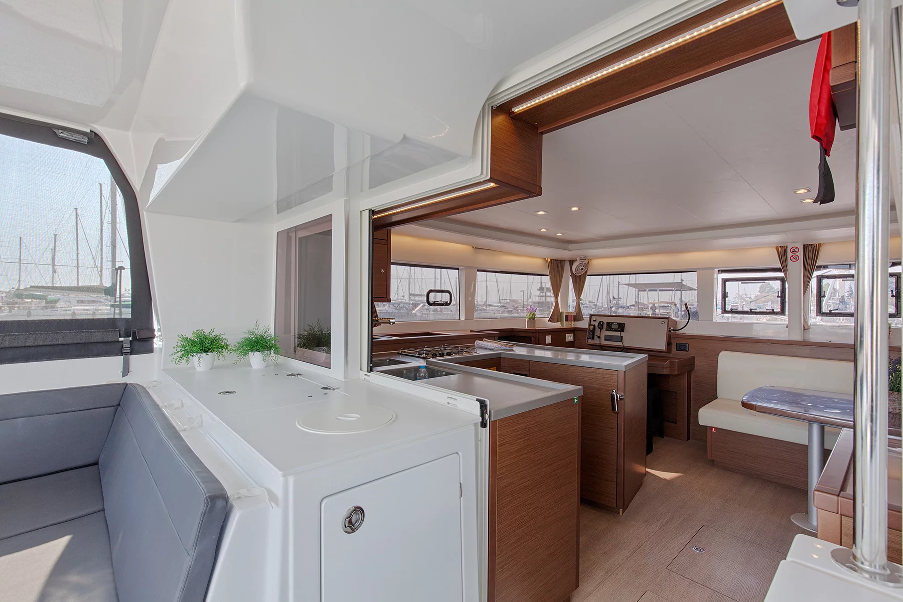 Lagoon 450 Flybridge (Relax)  - 17