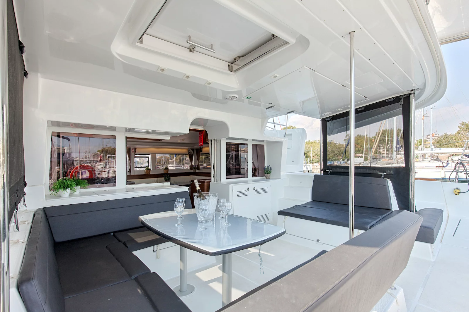 Lagoon 450 Flybridge (Relax)  - 15