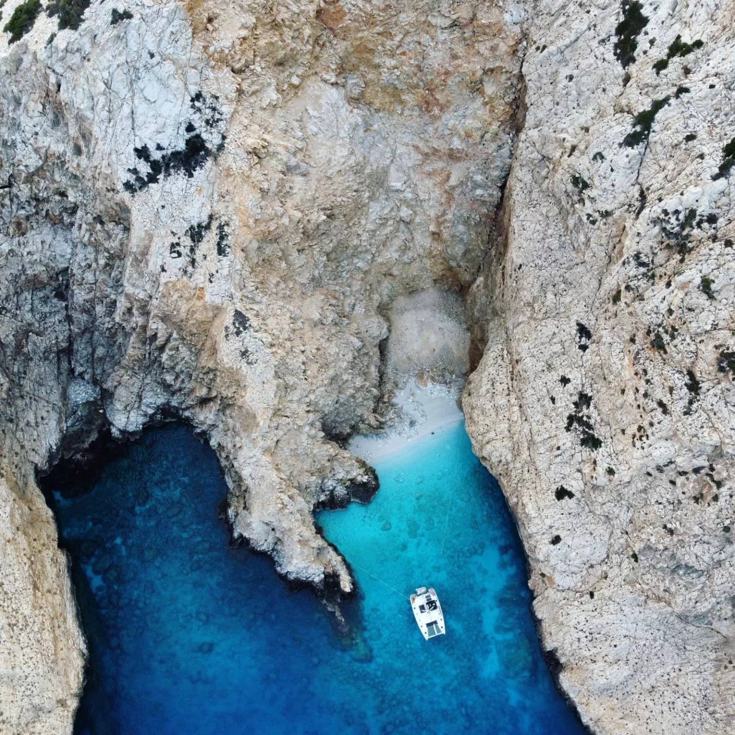 Lagoon 42 (Aktaia)  - 41