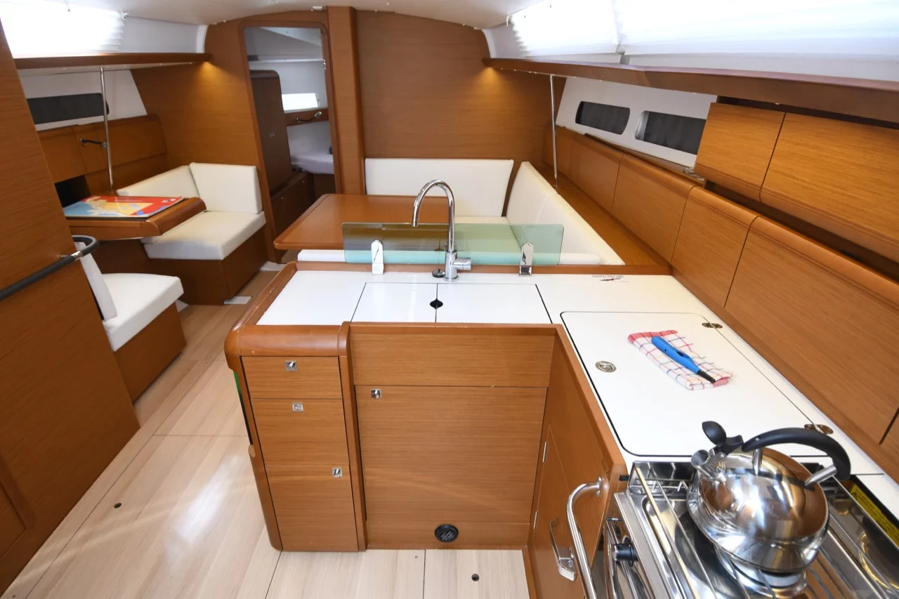 Sun Odyssey 419 (Euros)  - 1