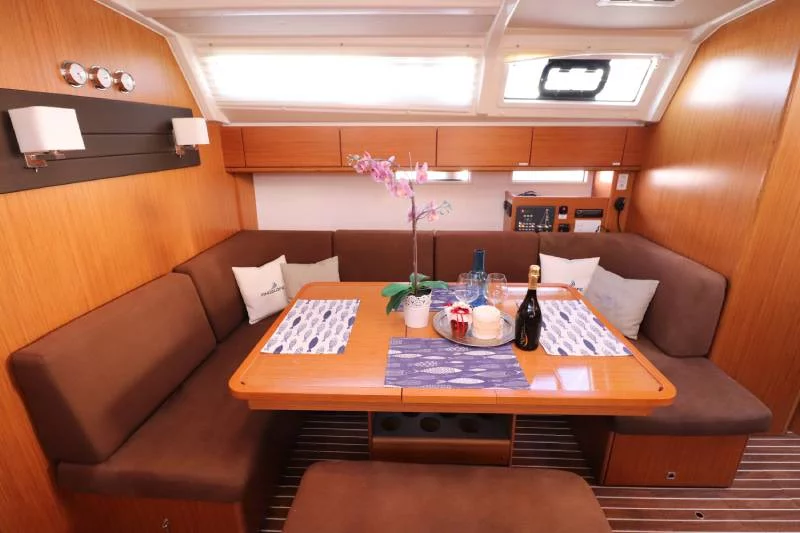Bavaria Cruiser 46 (Angelofe)  - 15