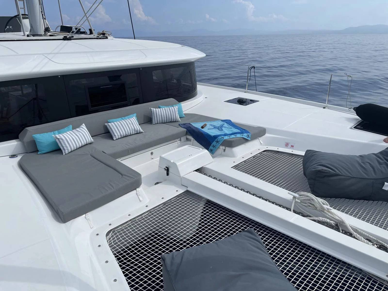 Lagoon 46 (Grand Blue)  - 42