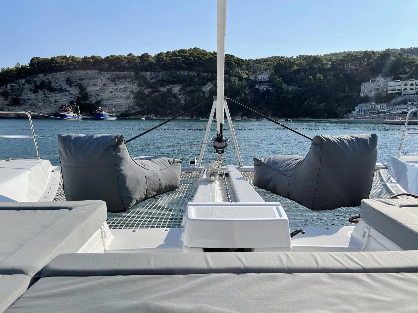 Lagoon 46 (Grand Blue)  - 58