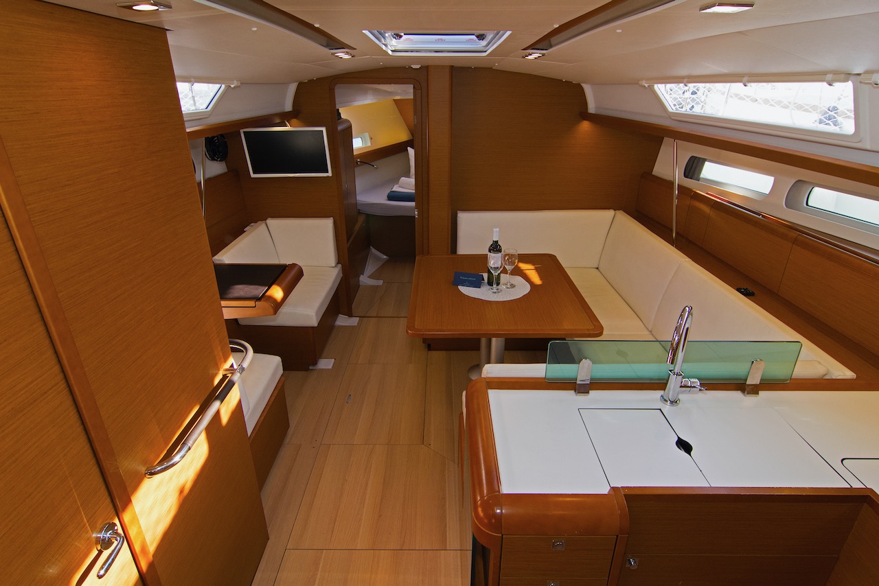 Photo #3 - Sun Odyssey 419 (Dorado) in Split - 9963