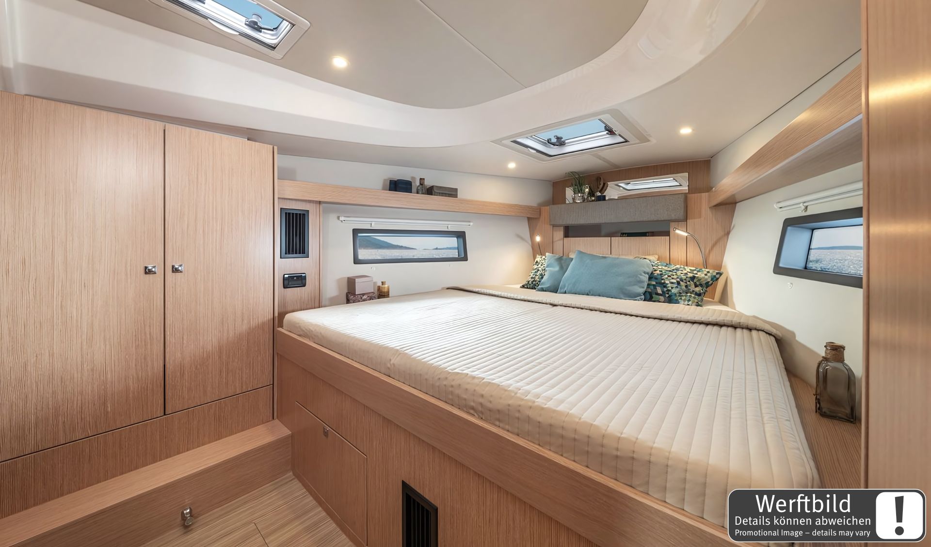 Bavaria C42 — photo 8