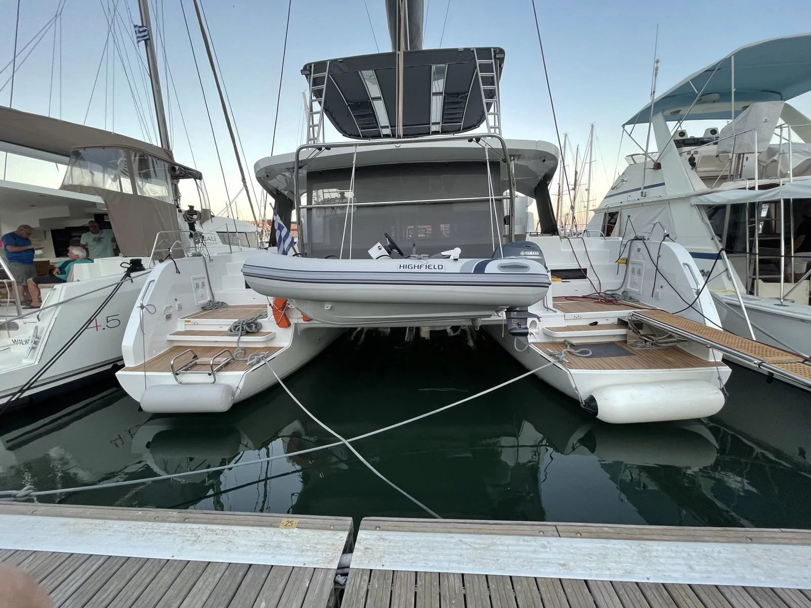 Lagoon 46 (Grand Blue)  - 55