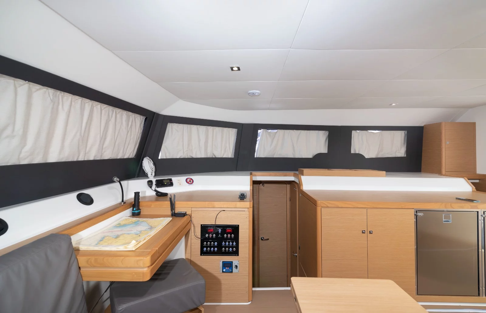 Dufour Catamaran 48 (SEAVEN)  - 2