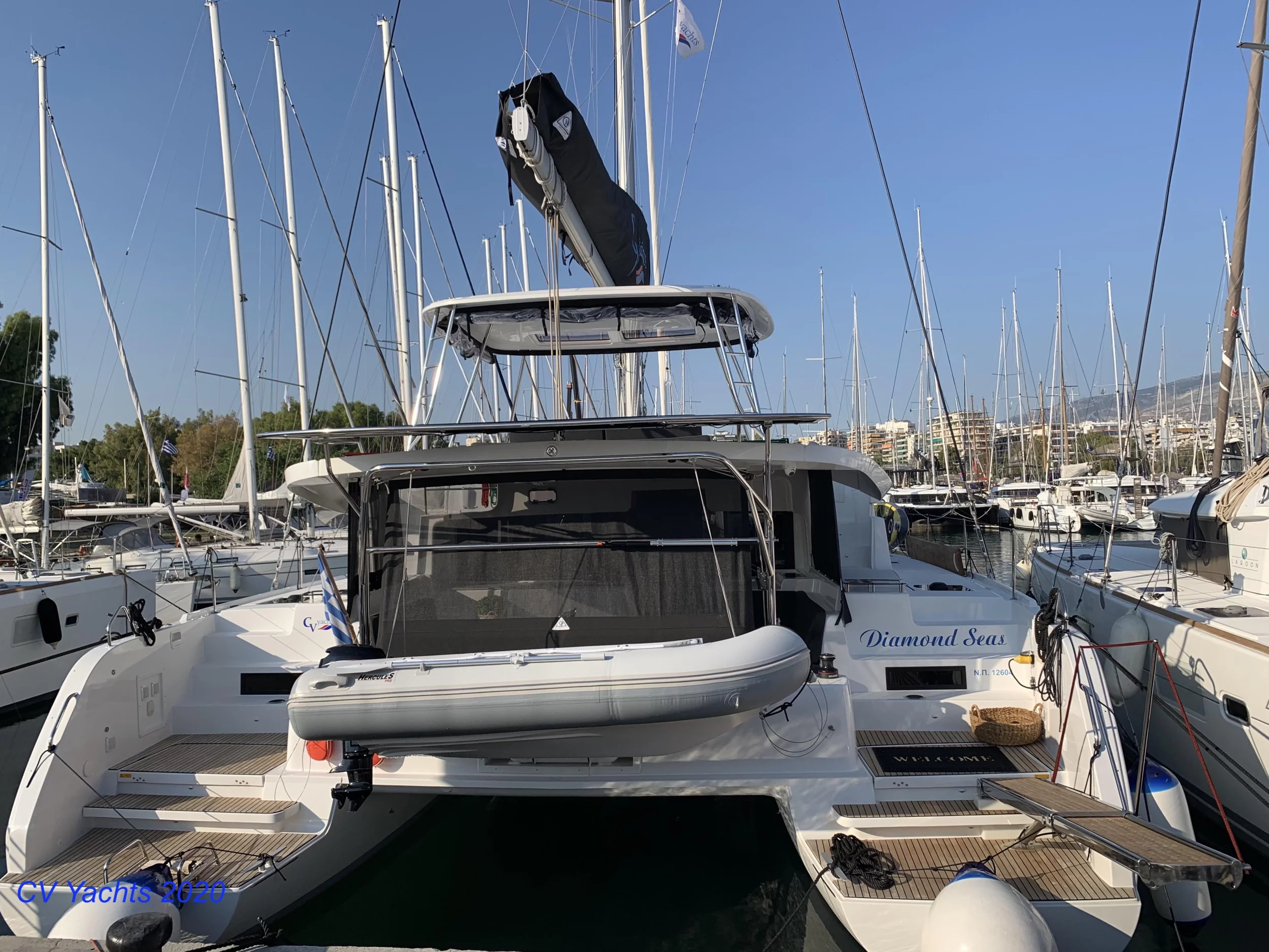 Lagoon 46 (Diamond Seas)  - 13