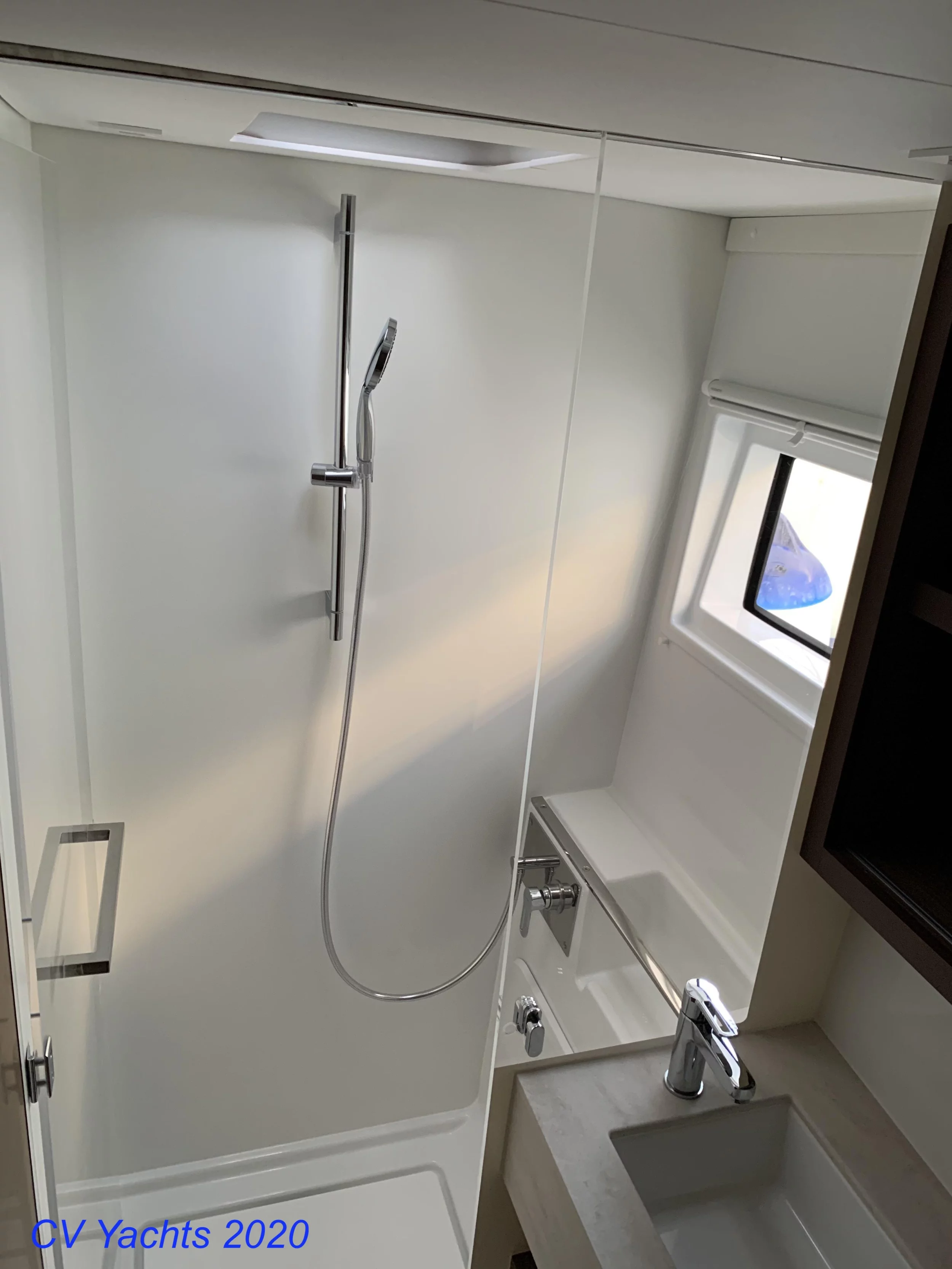 Lagoon 46 (Diamond Seas)  - 14