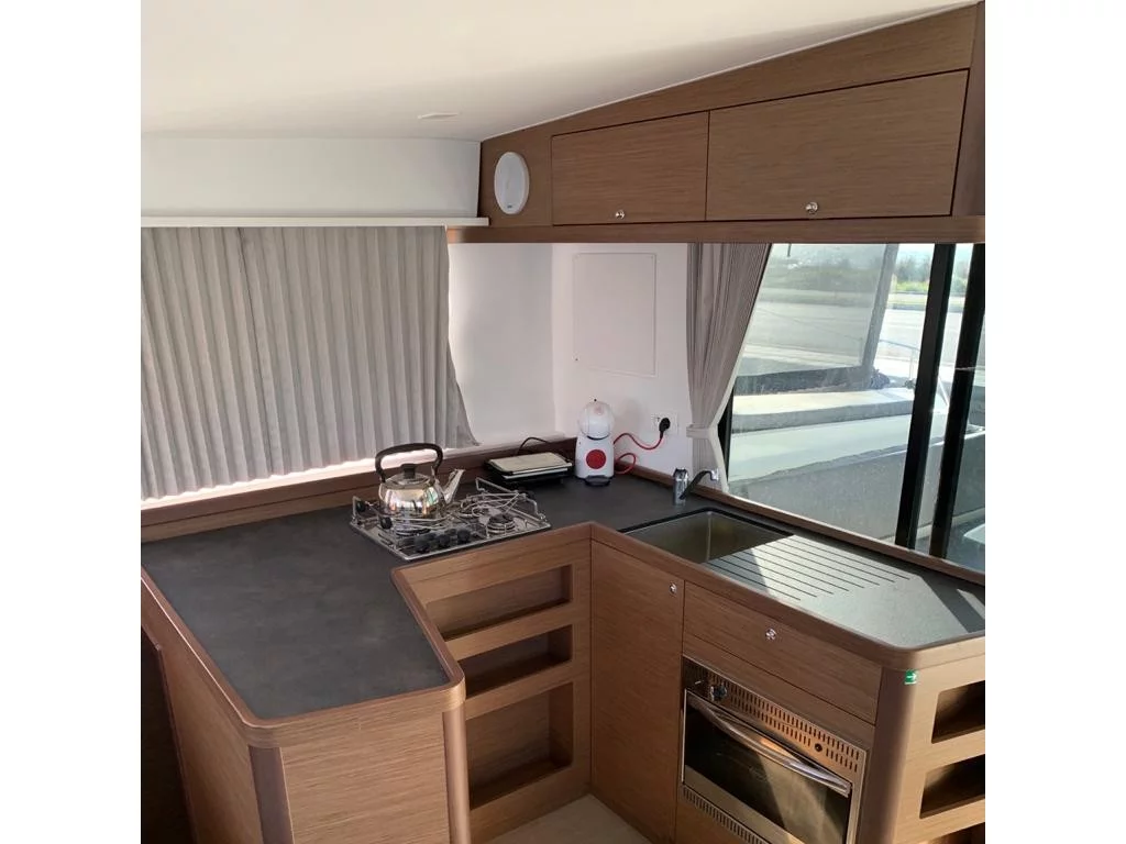 Lagoon 42 (KARMA) Interior image - 7