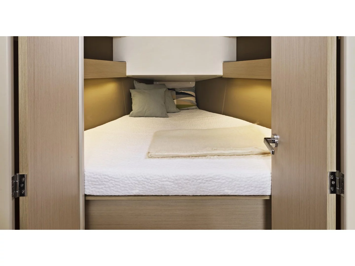 Oceanis 30.1 (Giugi) Interior image - 9