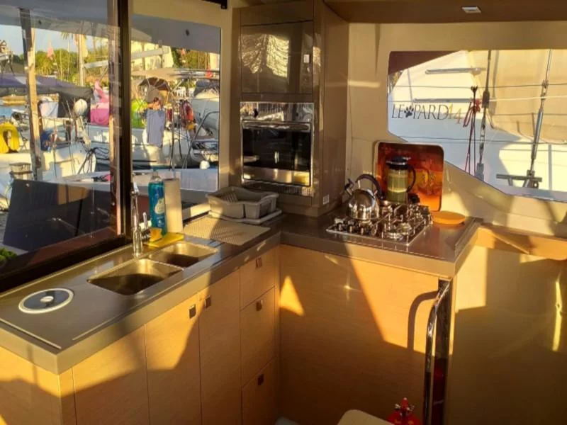 Lucia 40 (El Camino)  - 1