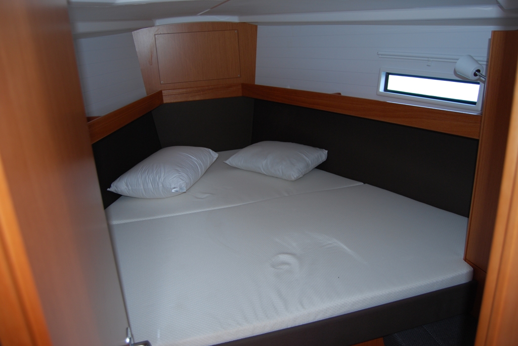 Photo #3 - Bavaria Cruiser 37 (Anemos) in Corfu - 10081